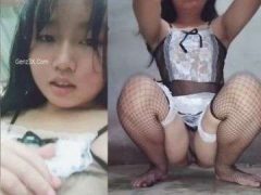 Gái Xinh Vào Quán Cf Tự Chơi Cái Lồn Đầy Nước