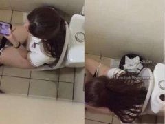 Hack Camera Nữ Nhân Viên Nhân Hàng Vib Trong Wc