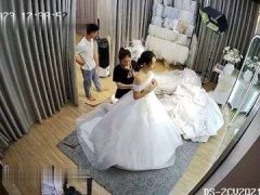 Quay Lén Cô Dâu Cởi Đồ Thay Váy Cưới Khoe Body Nóng Bỏng