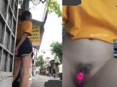 Cô Hàng Xóm Dâm Thích Ra Giữa Đường Tự Sướng