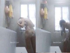 Lộ Clip Sex Phạm Thùy Liên Khiêu Gợi Mời Gọi Các Anh