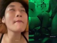 Clip Xxx Bé Vân 2005 Làm Quán Karaoke Để Làm Bồn Chứa Tinh Cho Khách