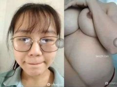 Nữ Giảng Viên Thích Khoe Núm Khoe Ti Khi Tập Tành Làm Idol Live